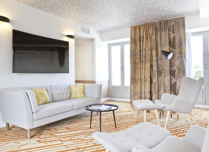 Living room Photo
