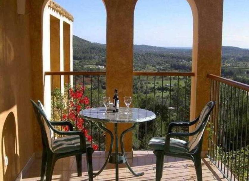 Balcony Photo
