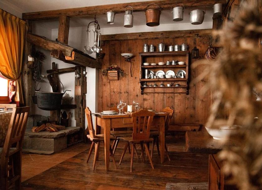 Dining room Photo