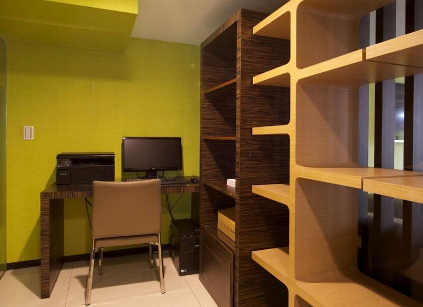 Business centre Photo