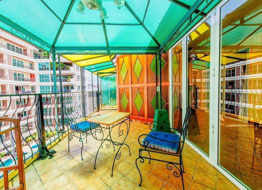 Balcony Photo