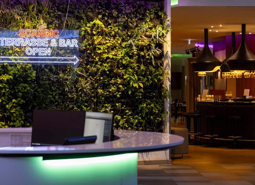 Bar Photo