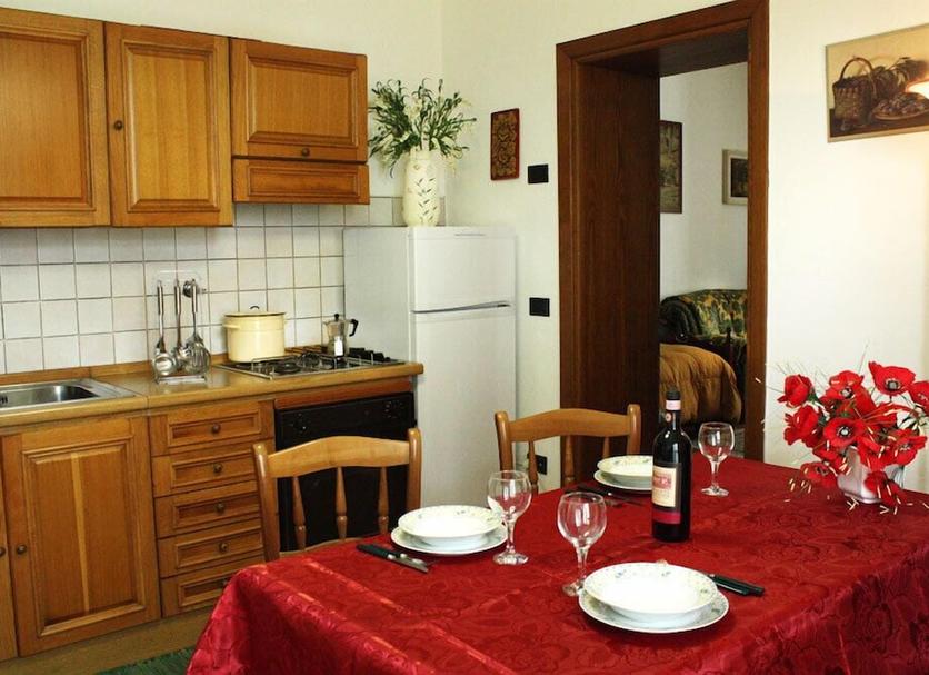 Dining room Photo