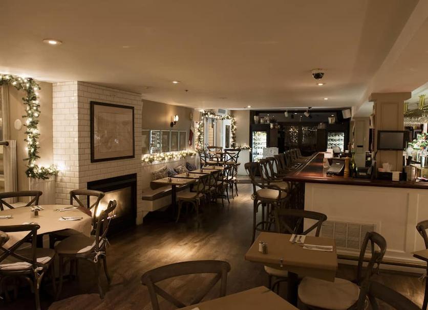 Restaurant Photo