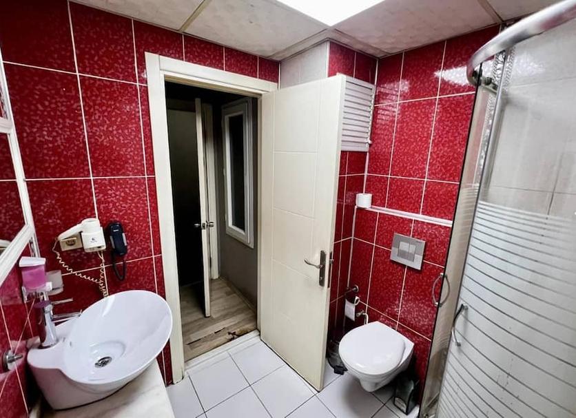 Bathroom Photo