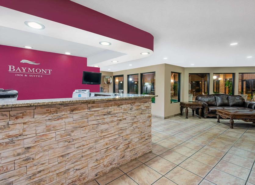 Front desk Photo