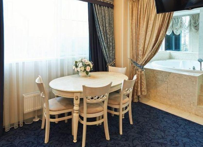 Dining room Photo