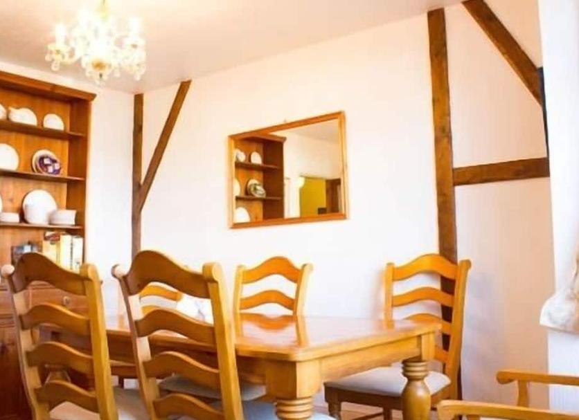 Dining room Photo