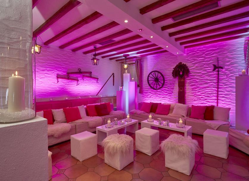 Lounge Photo