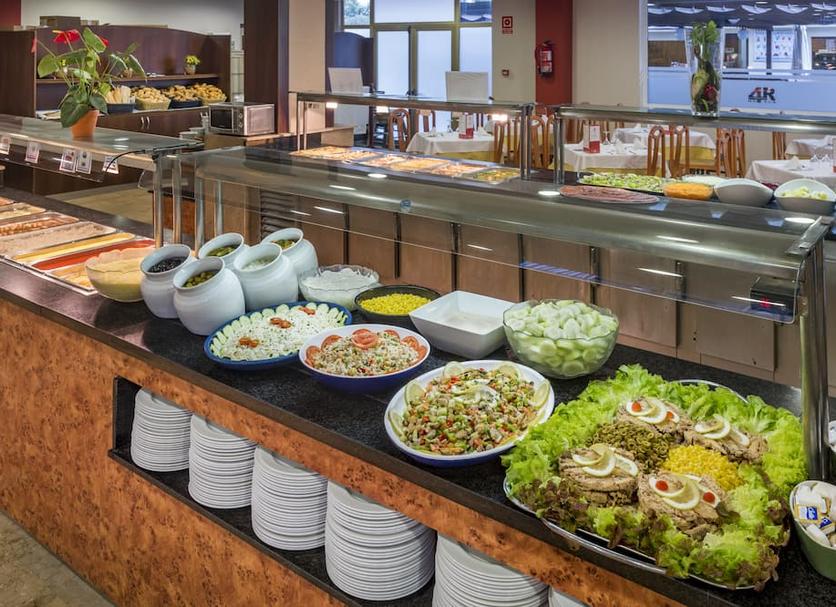 Buffet Photo