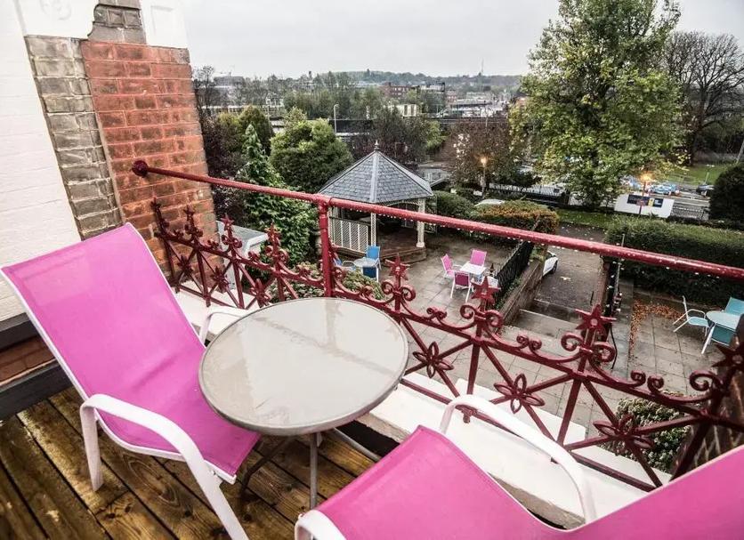Balcony Photo