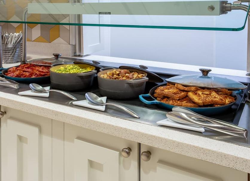 Buffet Photo