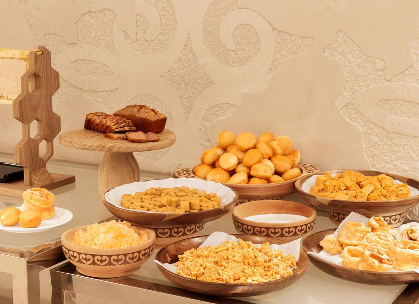 Buffet Photo