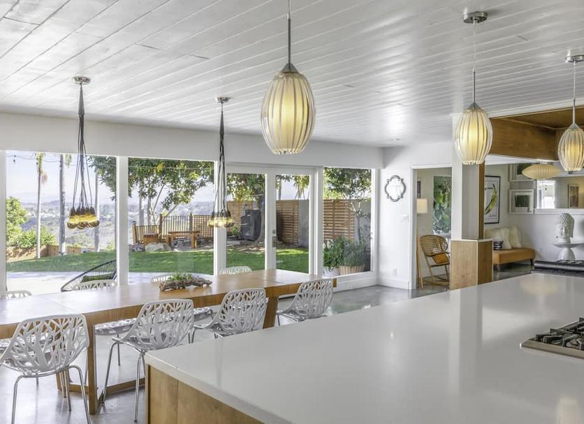 Dining room Photo