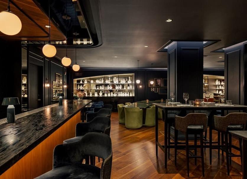 Bar Photo