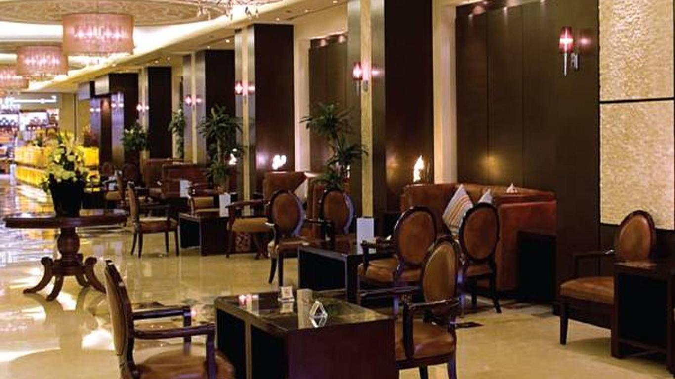 Dorar Al Eiman Royal Hotel