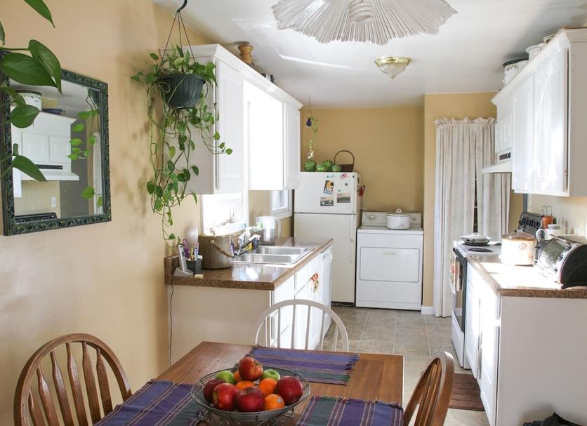 Kitchen Photo