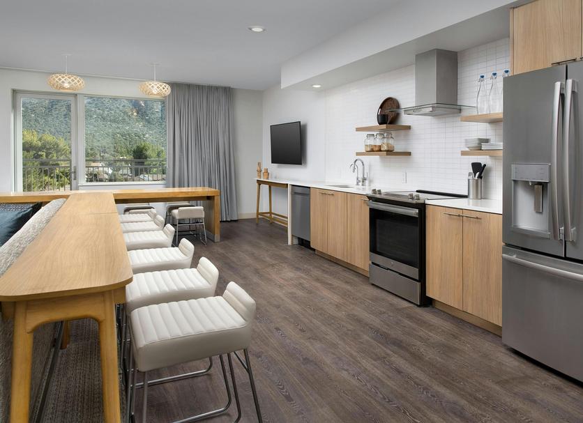 Kitchen Photo