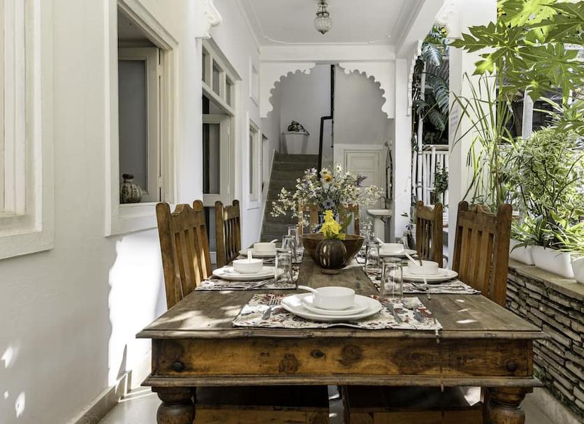 Dining room Photo