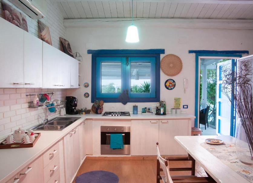Kitchen Photo