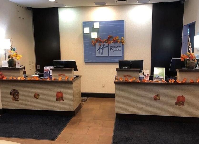 Front desk Photo