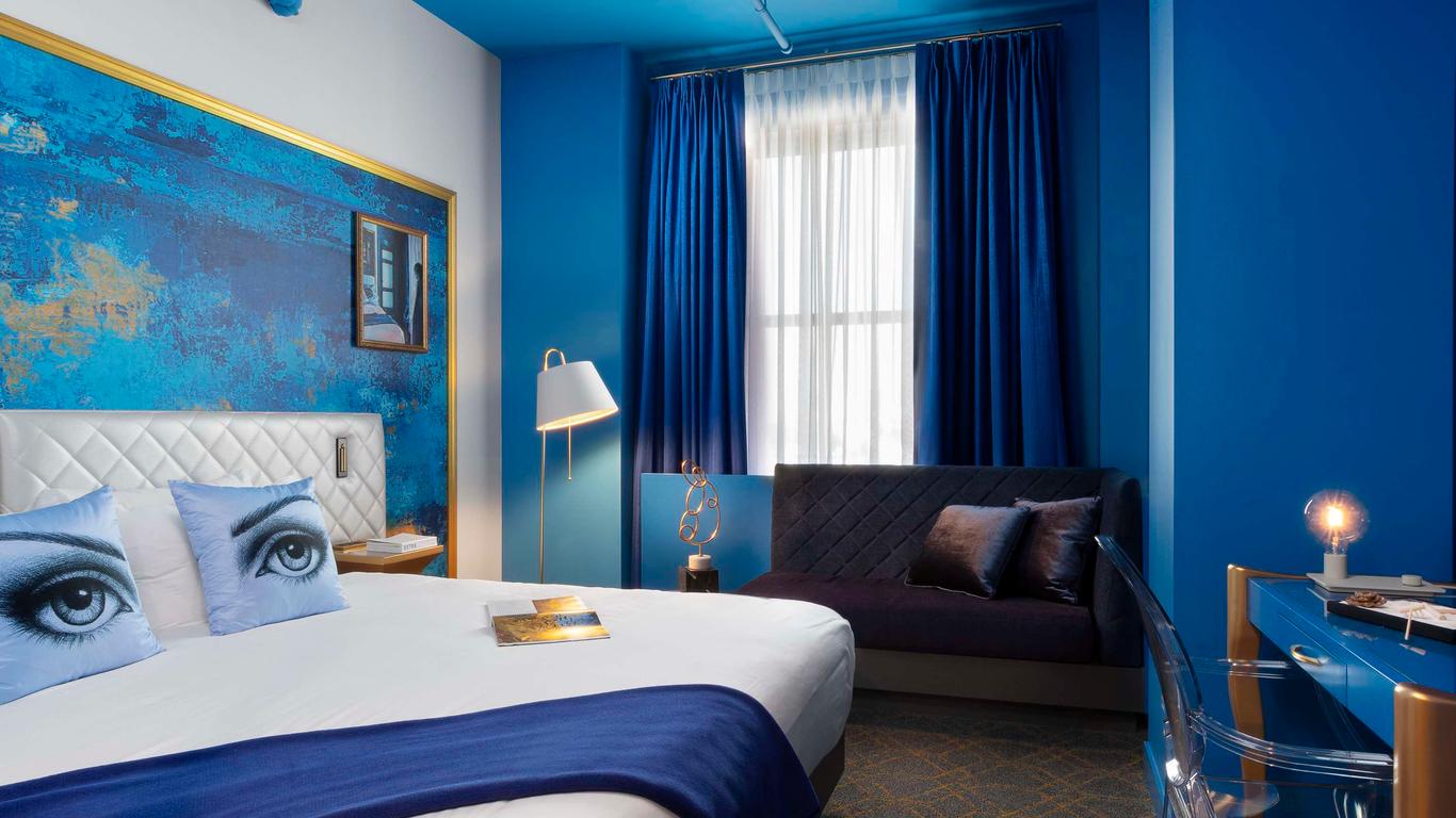 Angad Arts Hotel