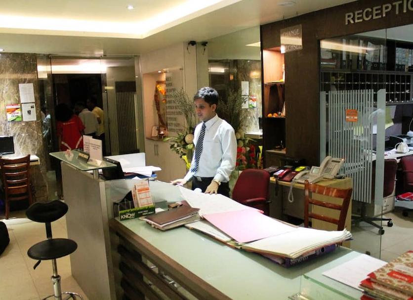 Front desk Photo