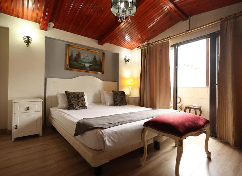 Bedroom Photo