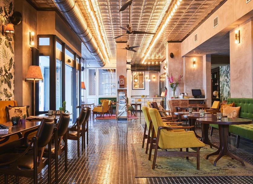 Restaurant Photo
