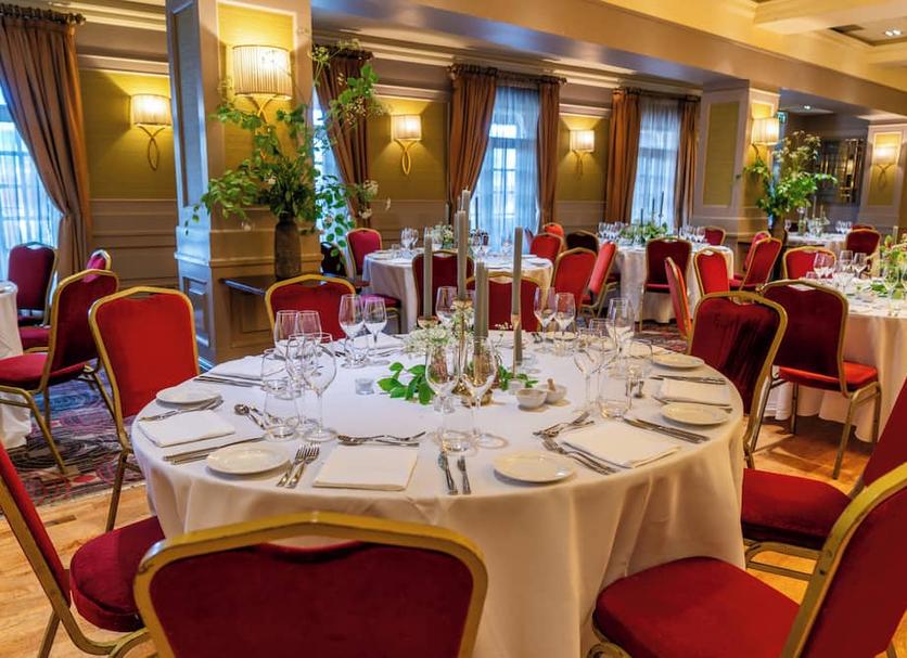 Banquet hall Photo
