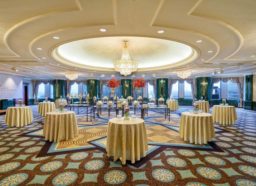 Banquet hall Photo