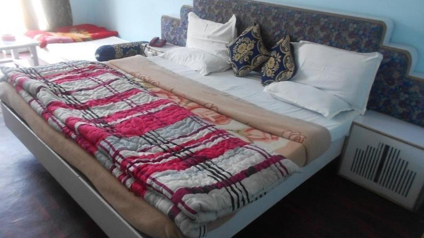 Hotel Ashoka Continental