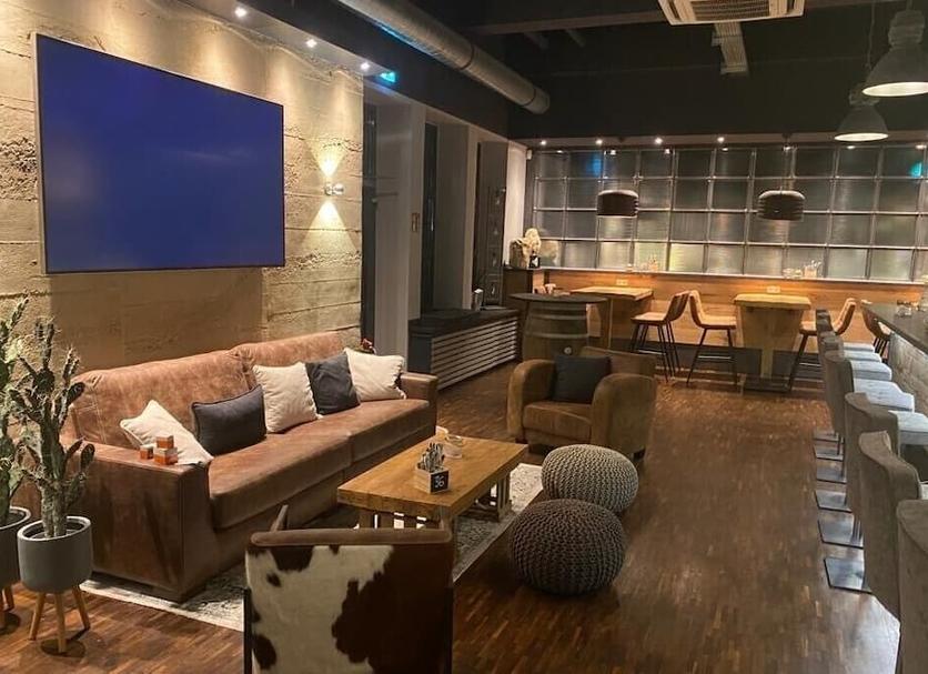 Lounge Photo