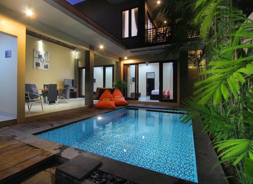 Pool Photo