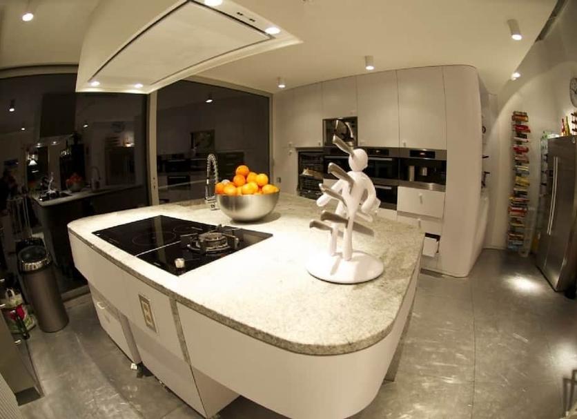 Kitchen Photo