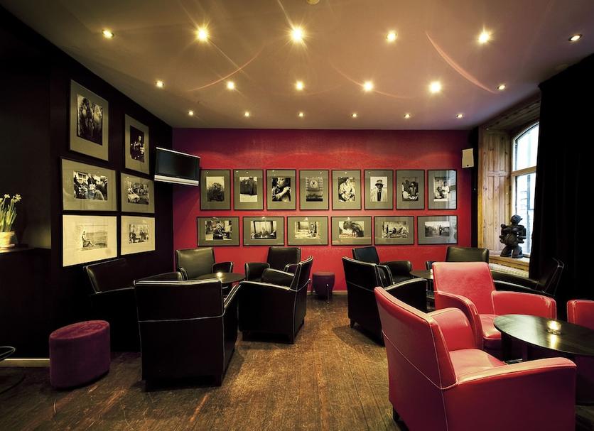 Lounge Photo