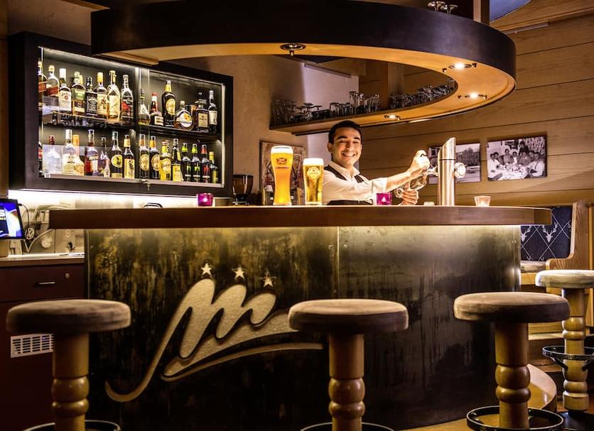 Bar Photo
