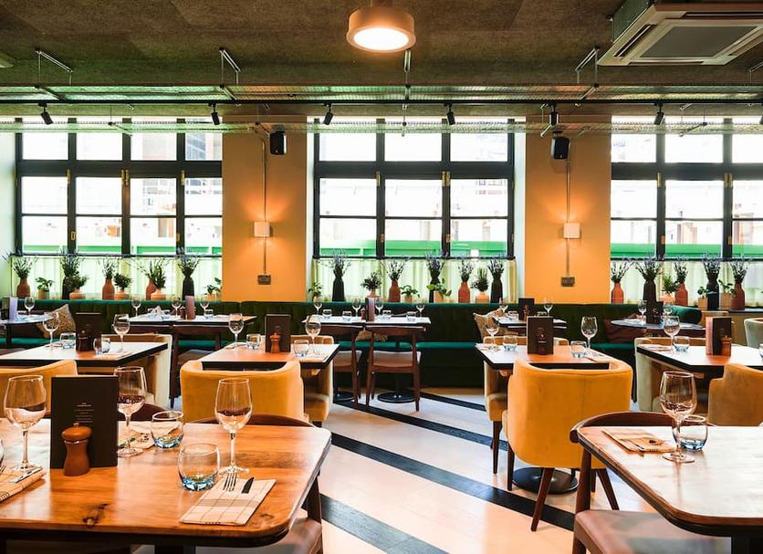 Restaurant Photo