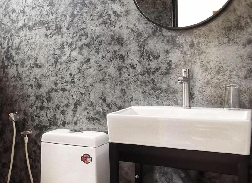 Bathroom Photo