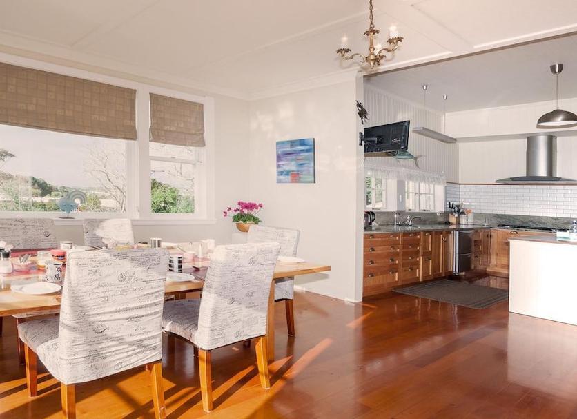 Dining room Photo