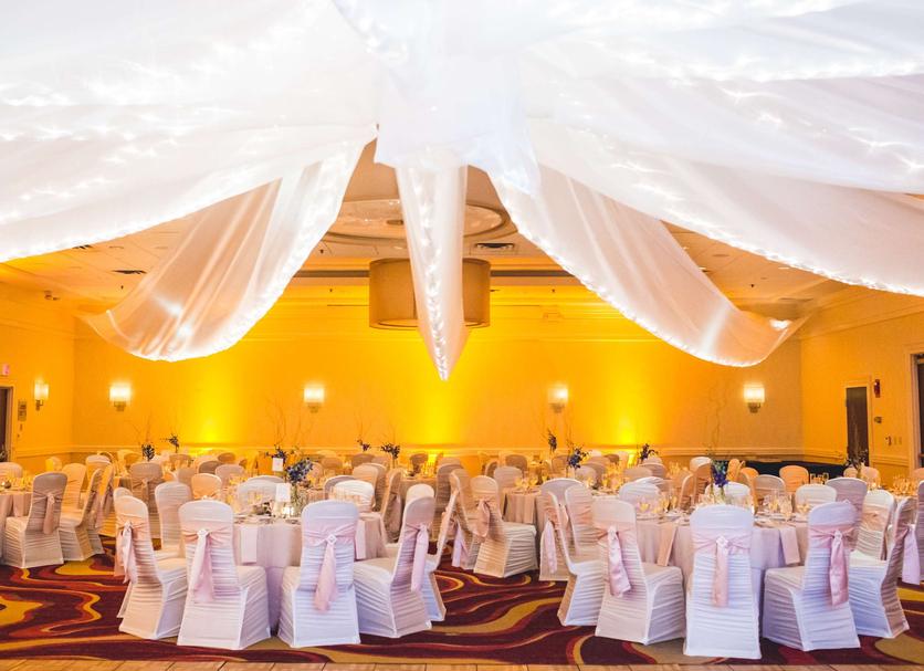 Banquet hall Photo