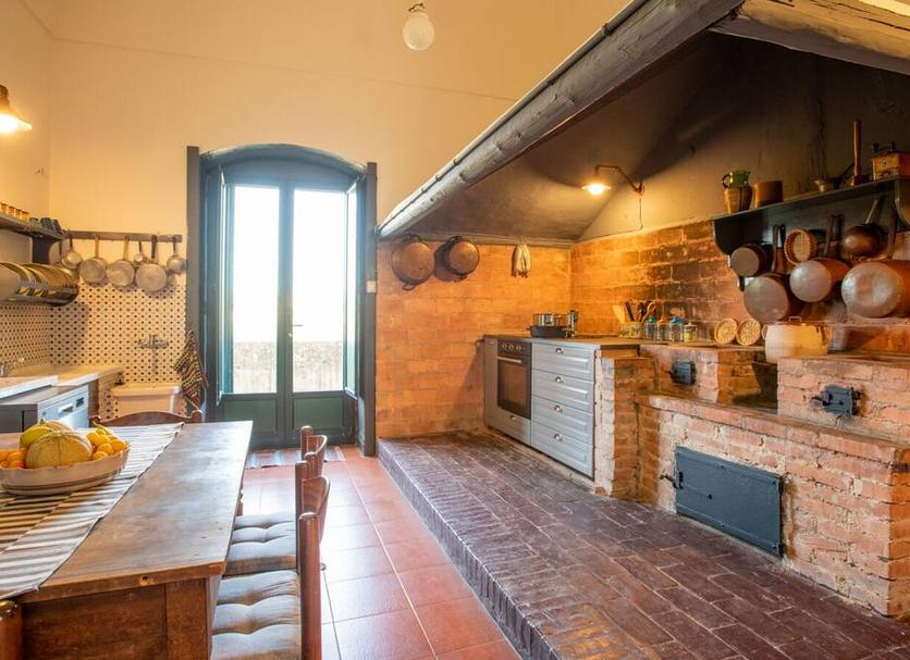 Kitchen Photo
