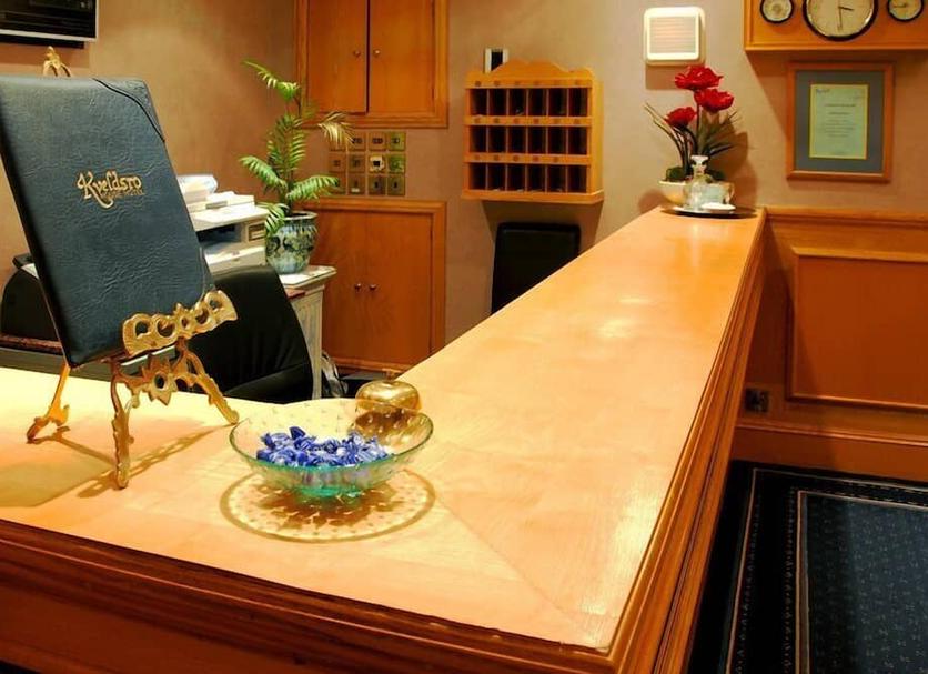 Front desk Photo