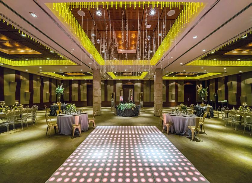 Banquet hall Photo