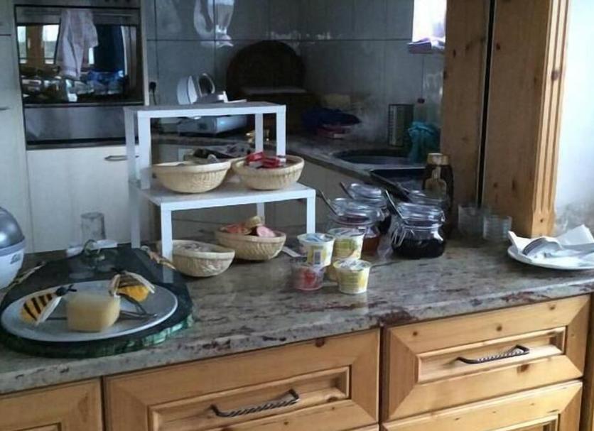 Kitchen Photo
