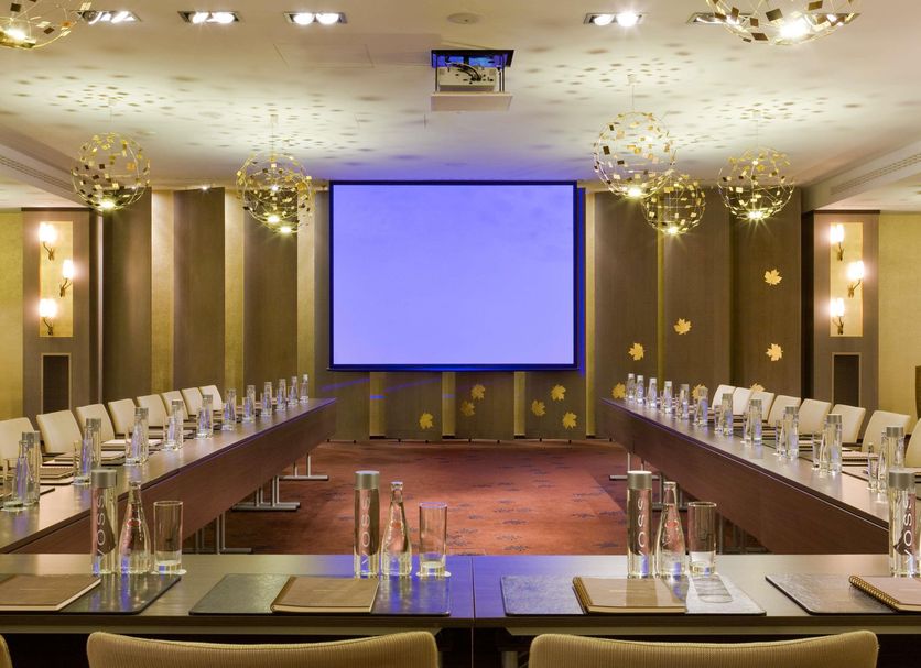 Conference room Photo