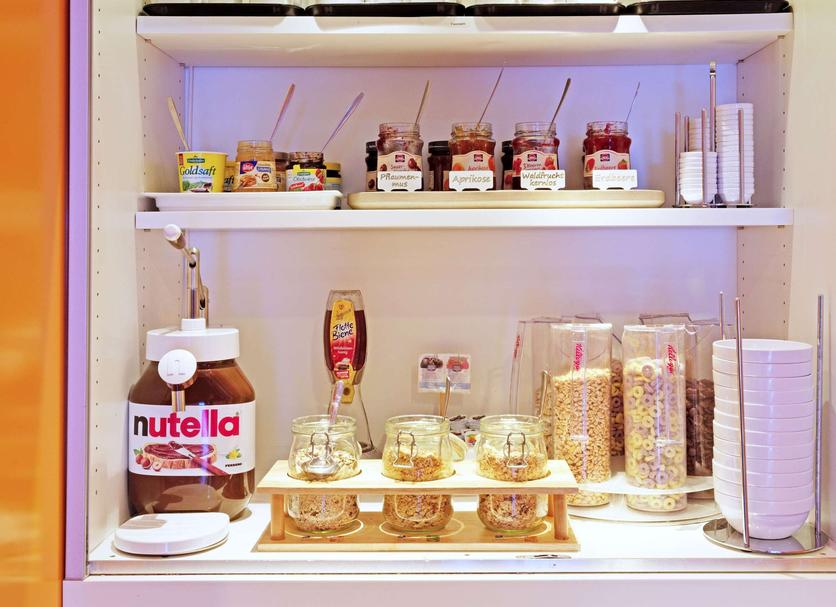 Buffet Photo