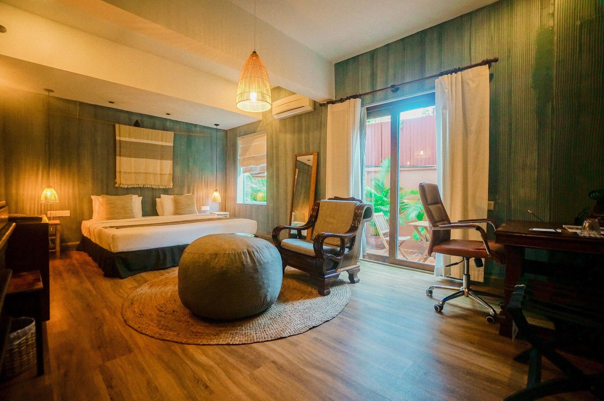 Bedroom Photo