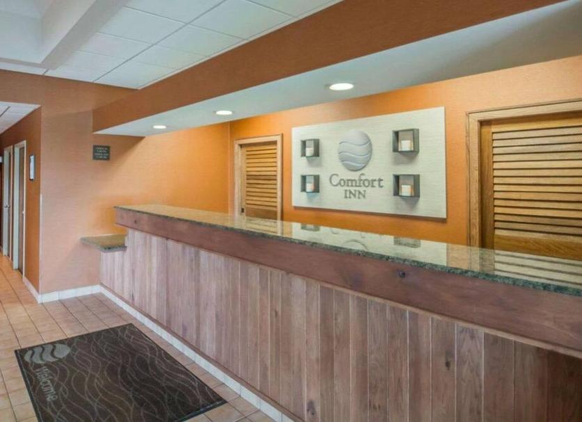 Front desk Photo