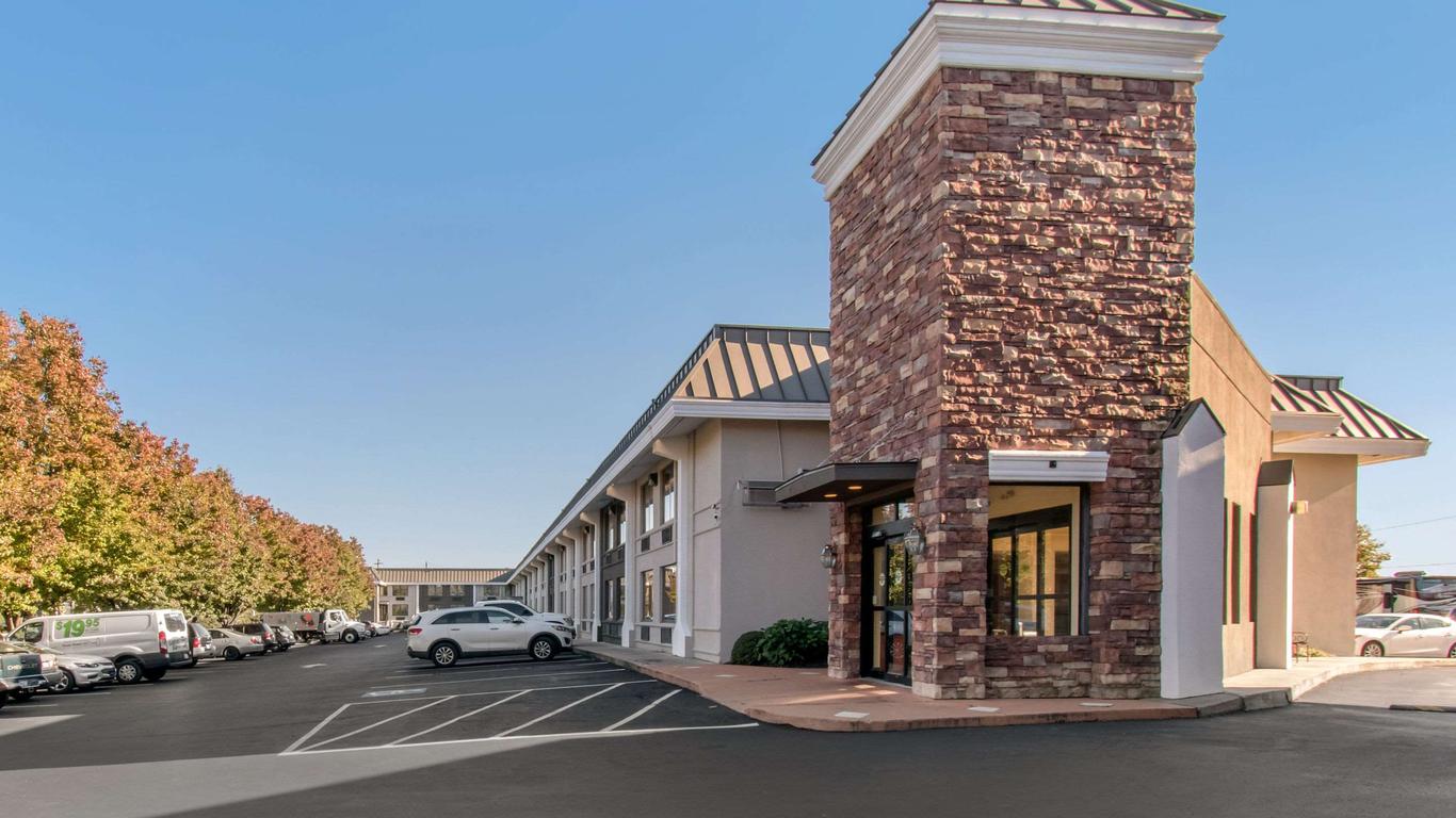 Quality Inn Harrisburg Downtown Riverfront